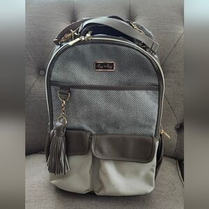 Itzy Ritzy Diaper Bag and accessories